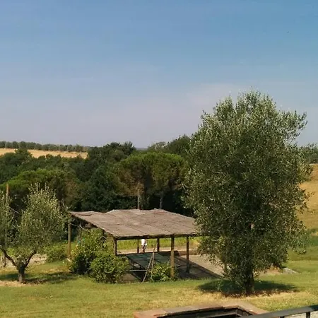 Apartmán Nebbiano Sleeps 6 Pool Wifi T763146 *